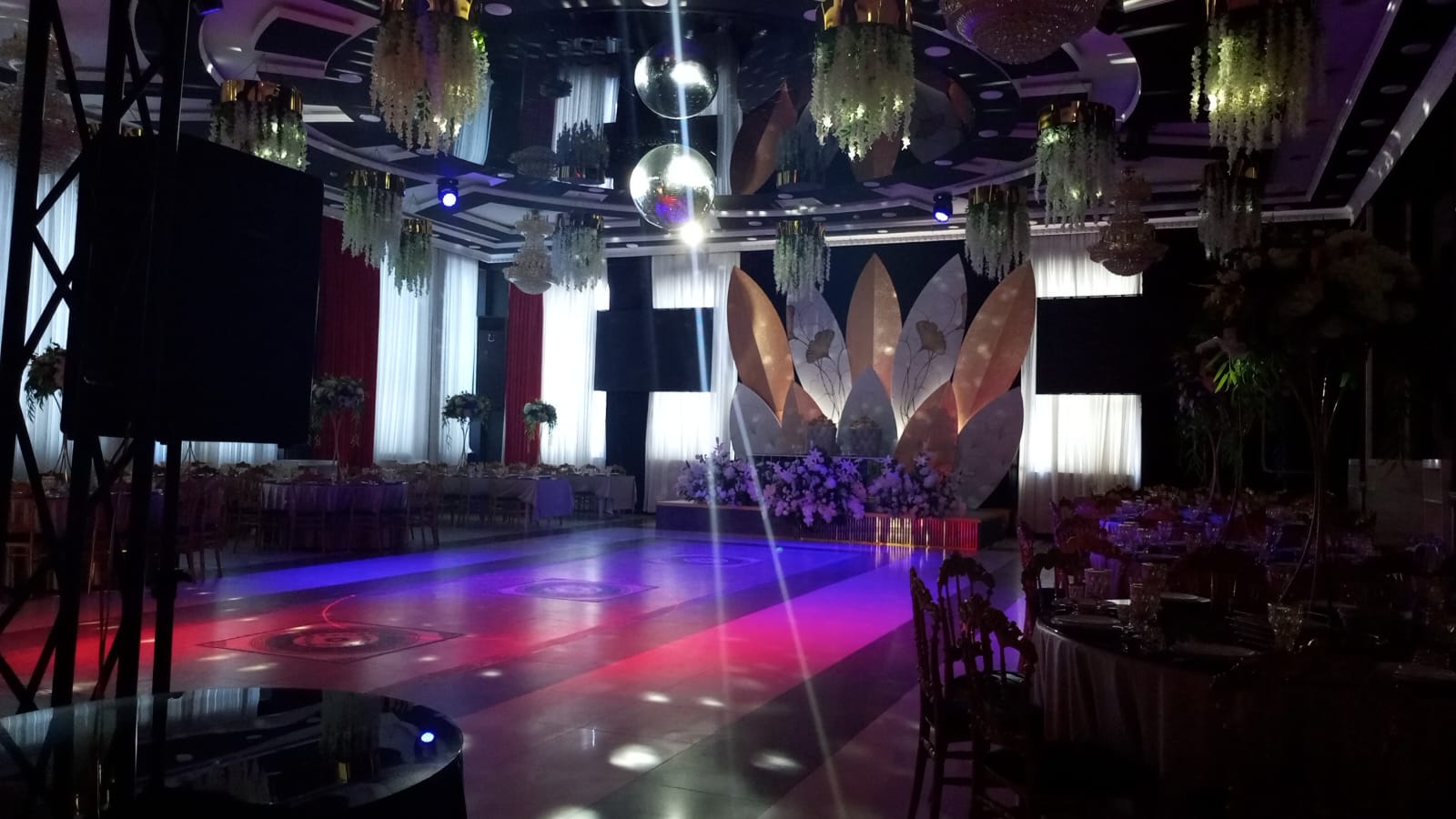 Alux Hall - Böyük Zal - b2 - şəkil 2