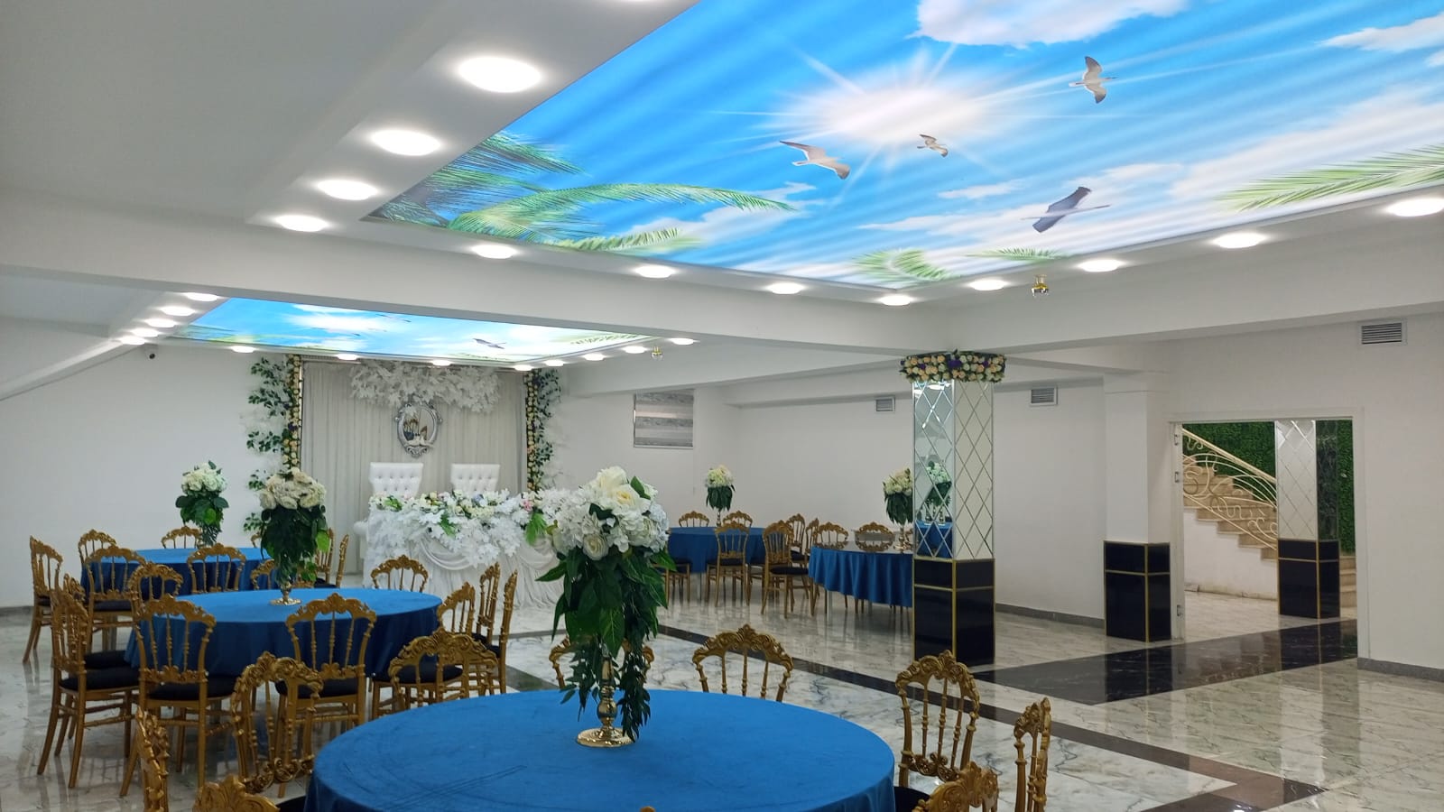 Alux Hall - Kiçik Zal - k1 - şəkil 1