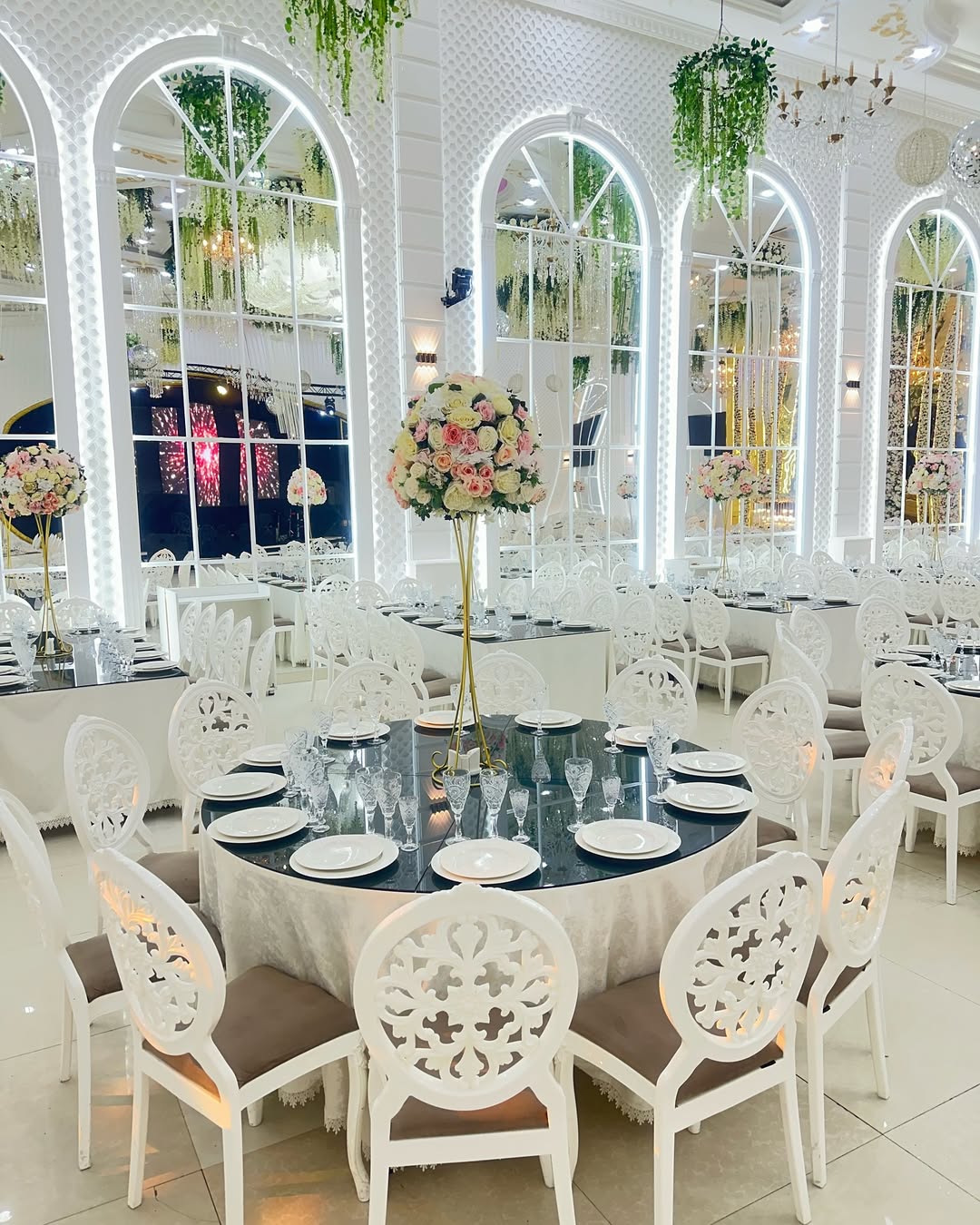 Nərmin - Böyük Zal - narmin1 - şəkil 1