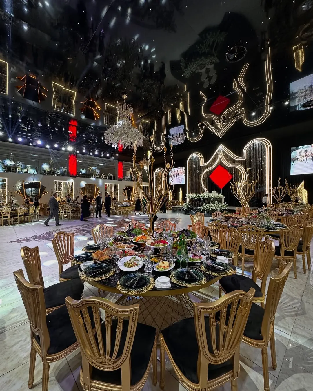 Şahənşah - Zal - sahensahzal - şəkil 1