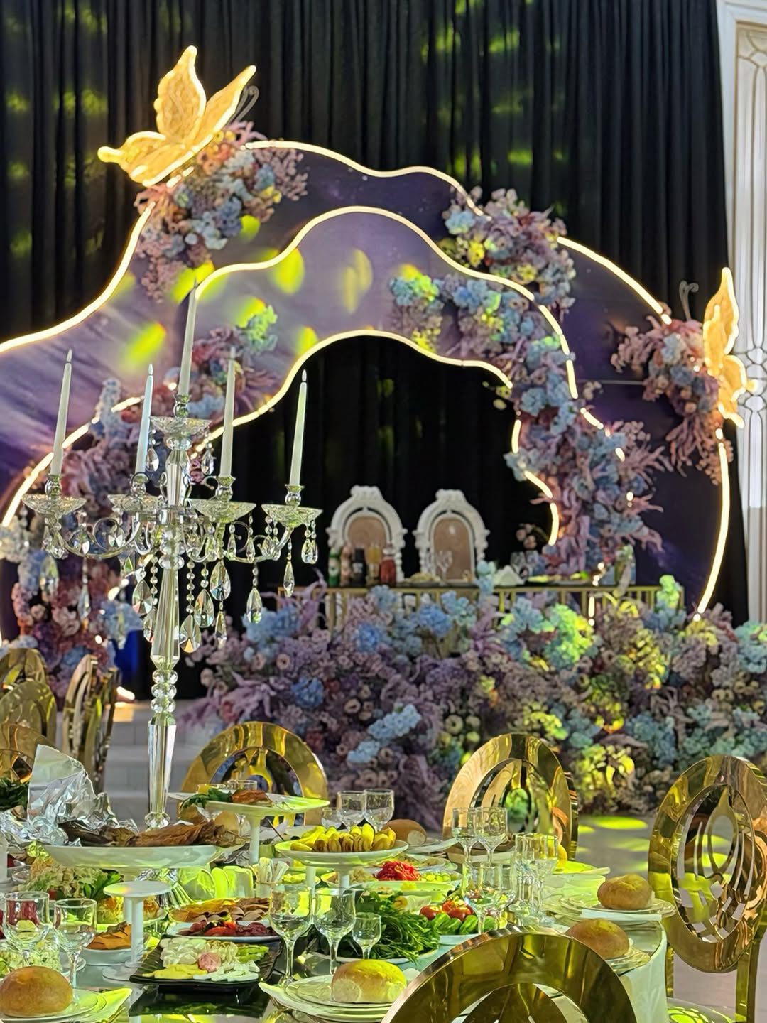 Sarı Gəlin - Böyük Zal - sarigelin1 - şəkil 1