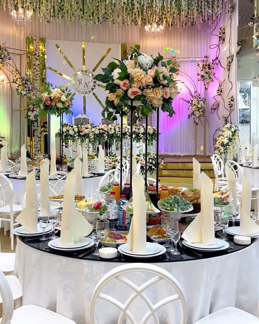 Tac Saray - Böyük Zal - tacsaray1 - şəkil 1