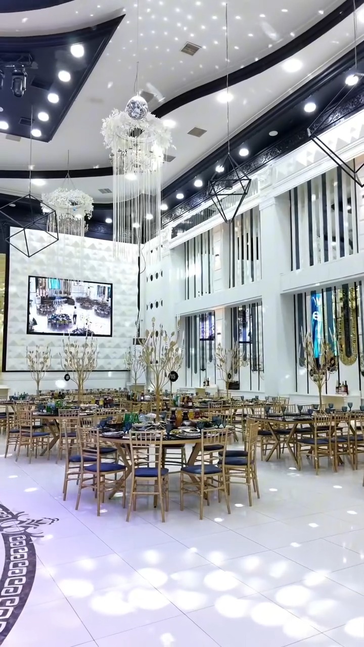 Zirvə - Böyük Zal - zirve 0 - şəkil 1